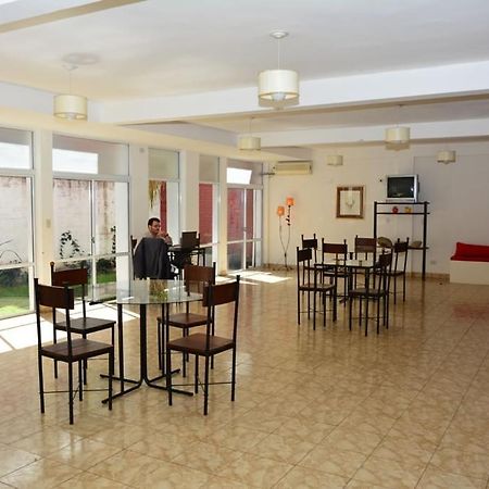 Hotel Del Pilar Сальта Экстерьер фото